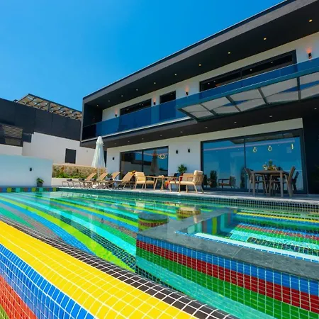 Islamlar Village Luxury Villa With Private Pool カルカン